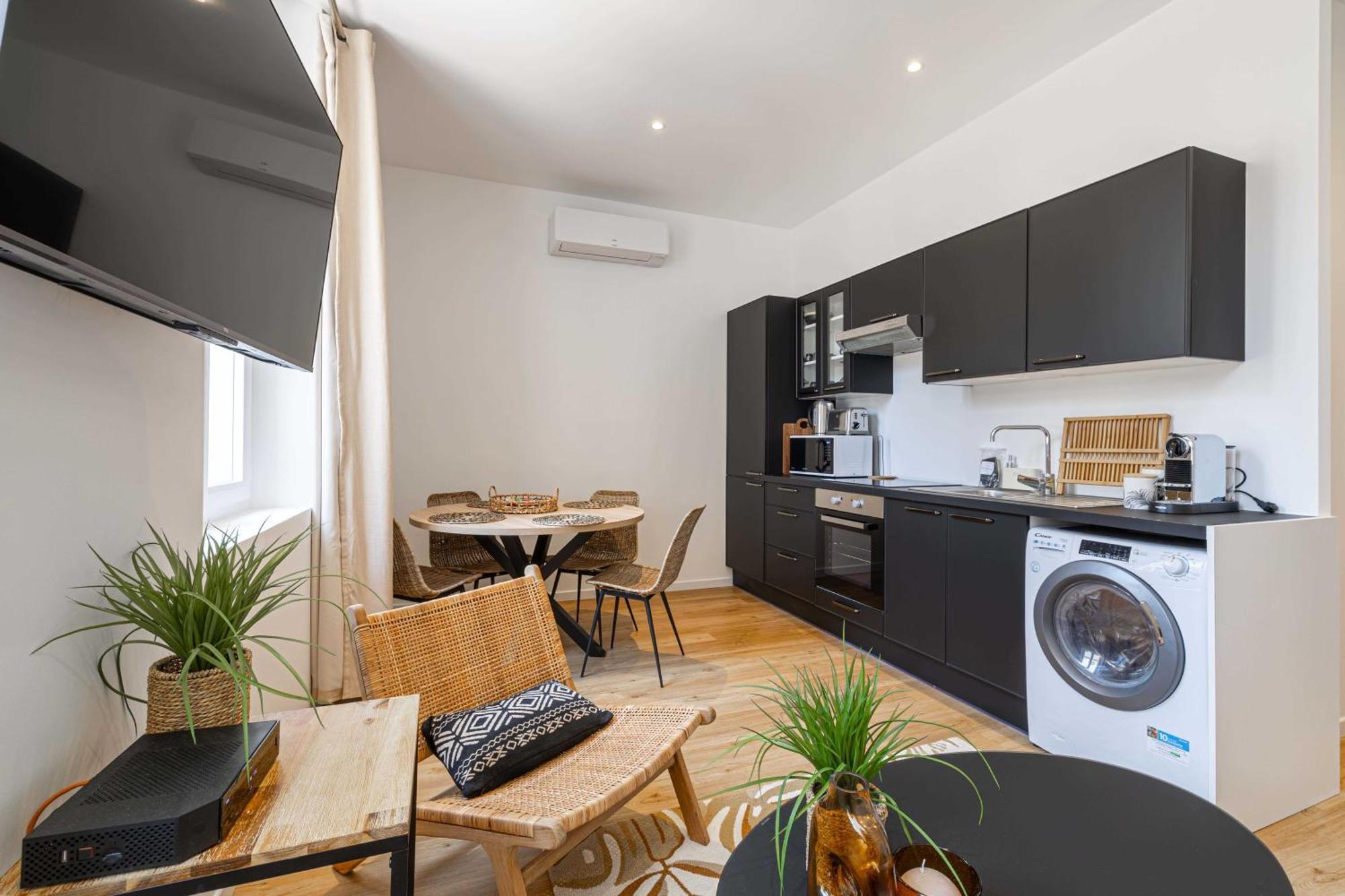 Beautiful Renovated Near Croisette * Cannes
